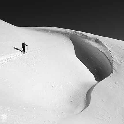 pratiquant de ski de randonnée dans le beaufortain